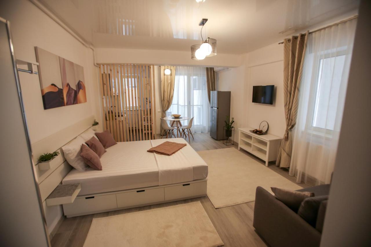 Năvodari Premium Studios Mamaia Nord - Marea La 50M מראה חיצוני תמונה